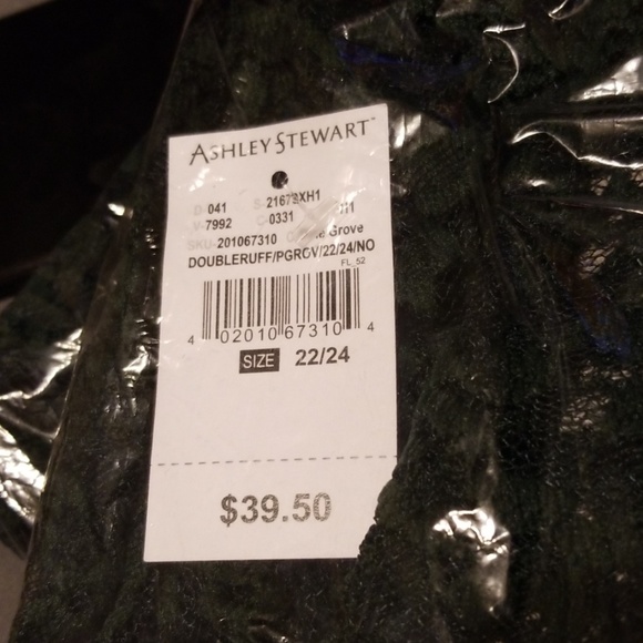 3X (22/24) Plus Size Bell Sleeve Sheer Top - Picture 3 of 6